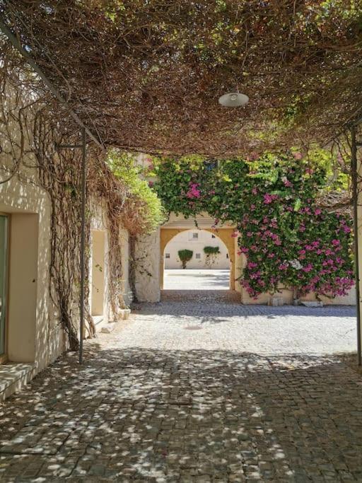 Nova Casa Com Piscina No Convento Das Bernardas Tavira Exterior foto